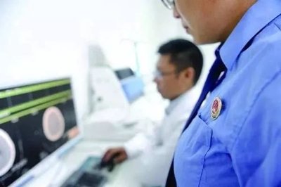 司法鑒定“黃牛案”開庭 揭秘法醫(yī)鑒定行業(yè)的暗箱操作